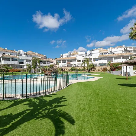 797 -atico Con Solarium Y Vistas Panoramicas 贝纳尔马德纳